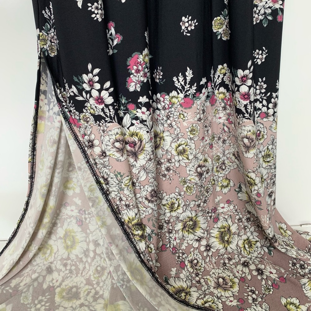 NWOT Floral Maxi Dress - Picture 8 of 16